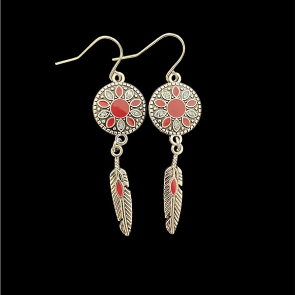 Beeline Boho Jewelry - Boho Silvertone red feather dangle earrings NEW